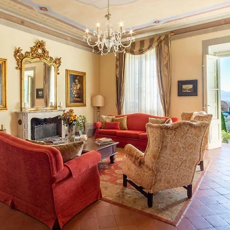 Collini Villa